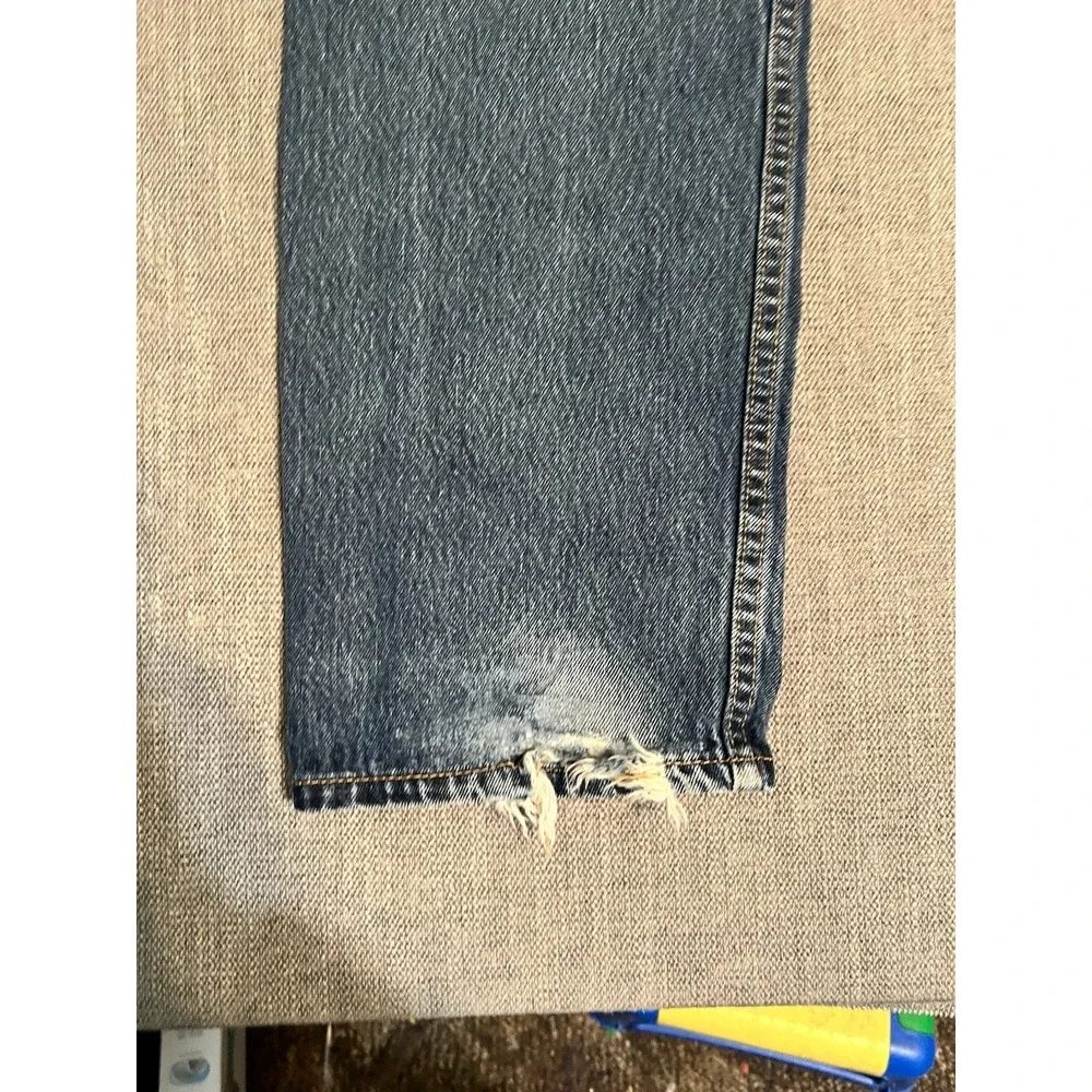 Levi's 505 Jeans Men's‎ 36x32 Distressed Hems Straight Biker Rock Casual Blue